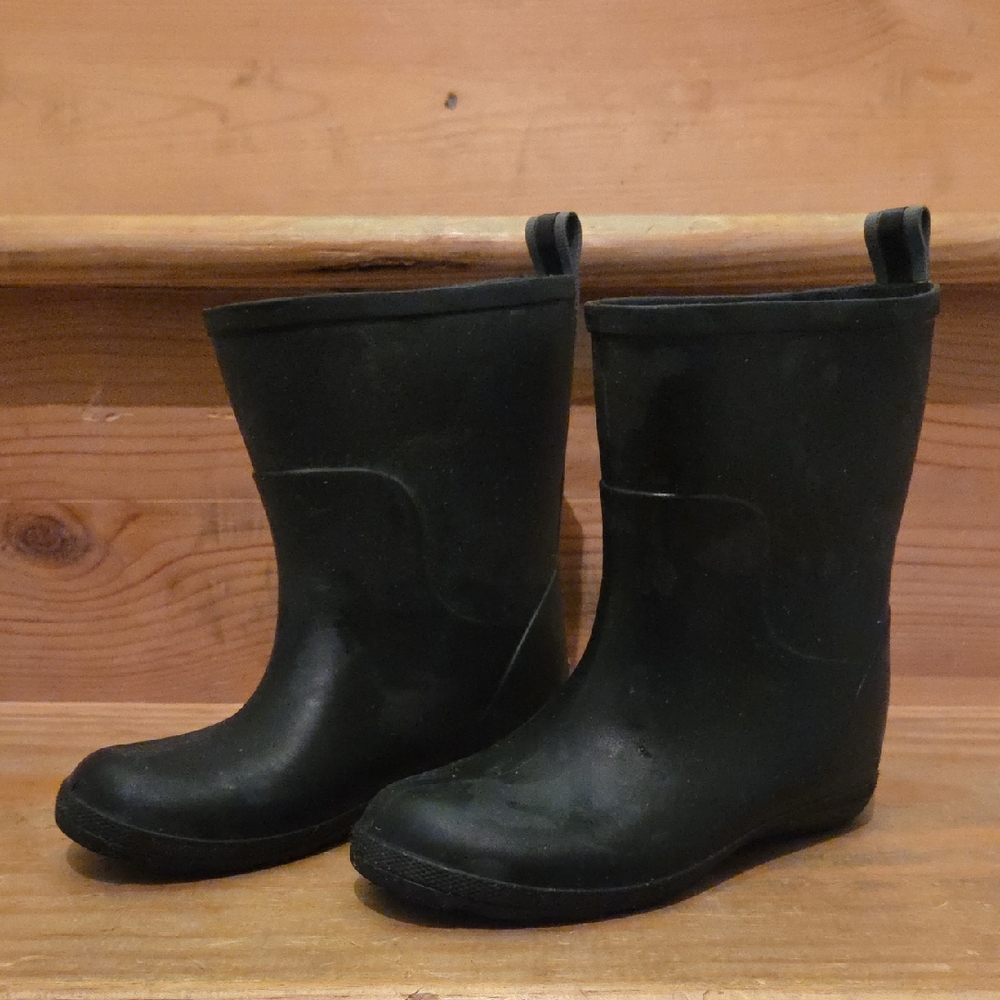 Black Rubber Boots